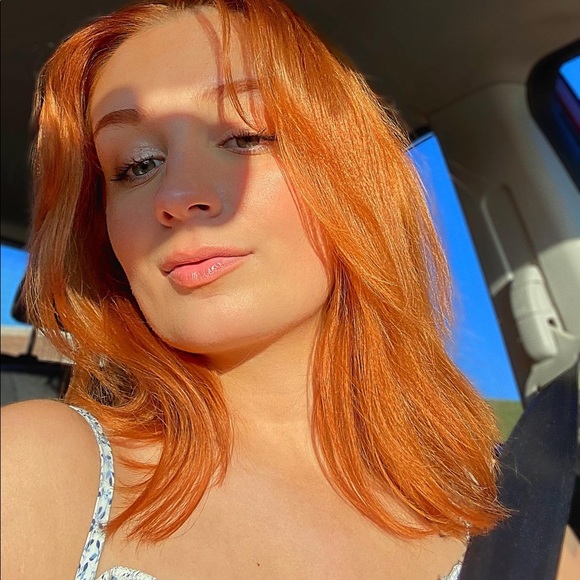 Meet your Posher, Trishton - Picture 2 of 3